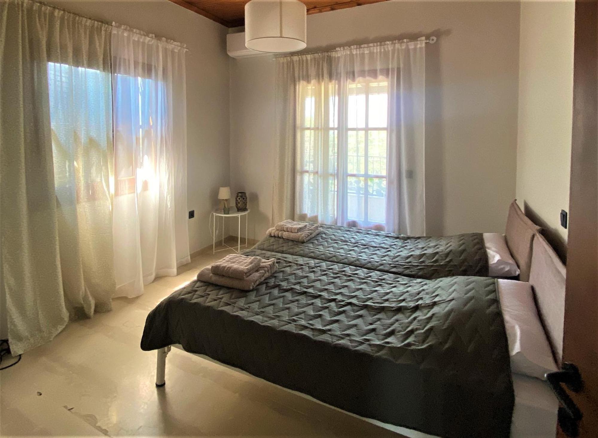 Villa Alexandra'S Boutique House Kato Garouna Exterior foto